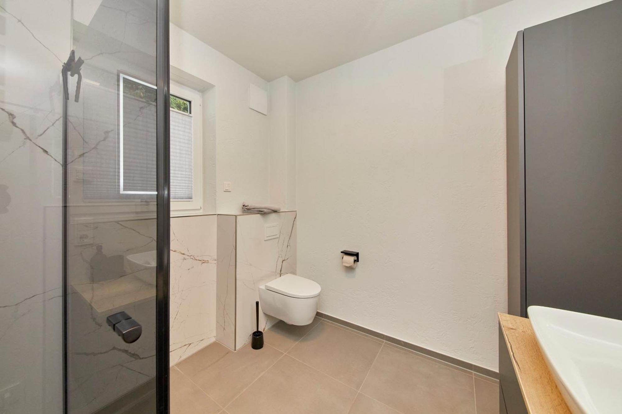 Mosel Panorama Apartment แบร์นคาสเทล-คืสท์ ภายนอก รูปภาพ