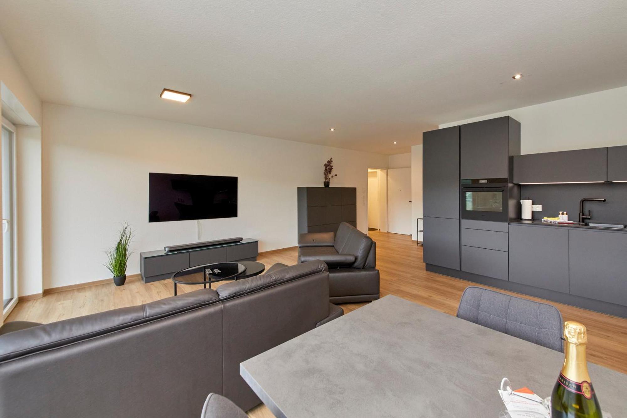 Mosel Panorama Apartment แบร์นคาสเทล-คืสท์ ภายนอก รูปภาพ